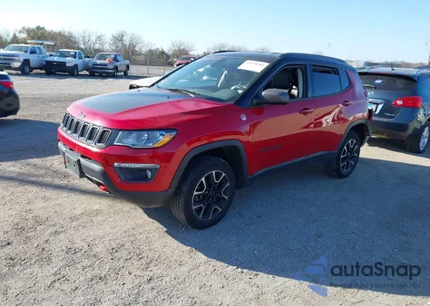 2020 Jeep Compass Trailhawk 4X4 из США, поврежденный, VIN 3C4NJDDB2LT189523